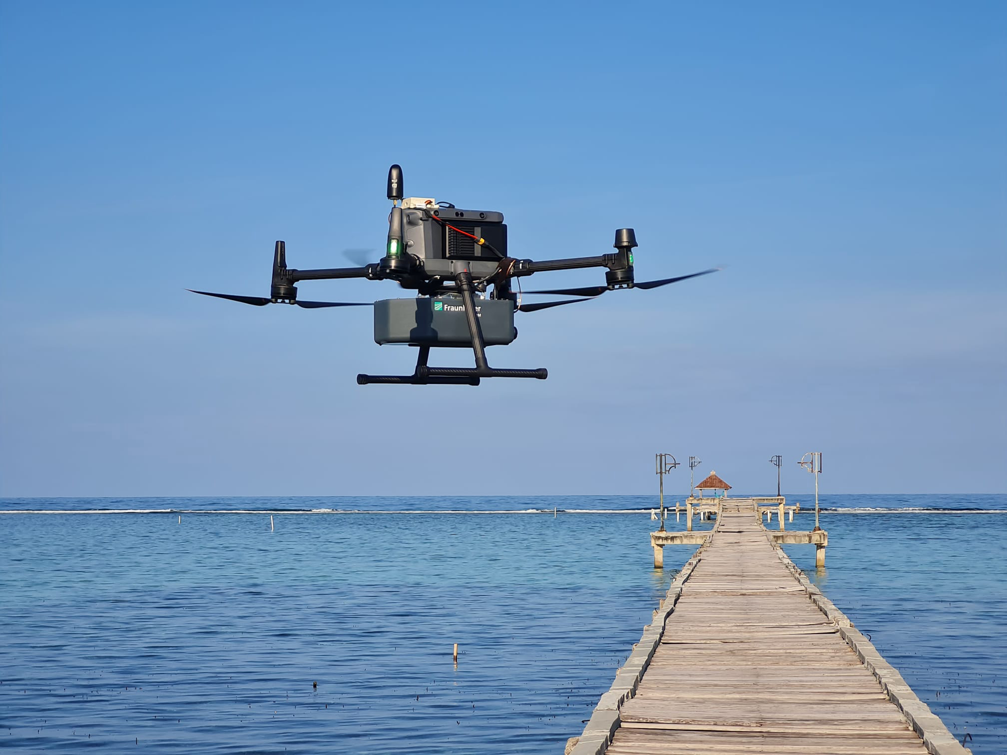 Airborne Bathymetric Laser Scanner ABS vermisst Küste in indonesischen Gewässern Airborne Bathymetric Laser Scanner ABS vermisst Küste in indonesischen Gewässern