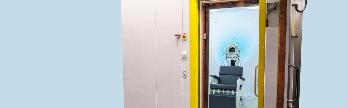 Entrance to the magnetically shielded room (MSR) at Fraunhofer IPM